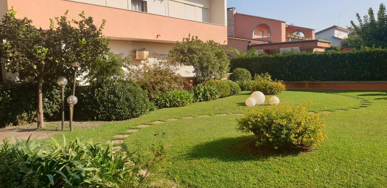 Hotel Corallo Fregenae Esterno foto