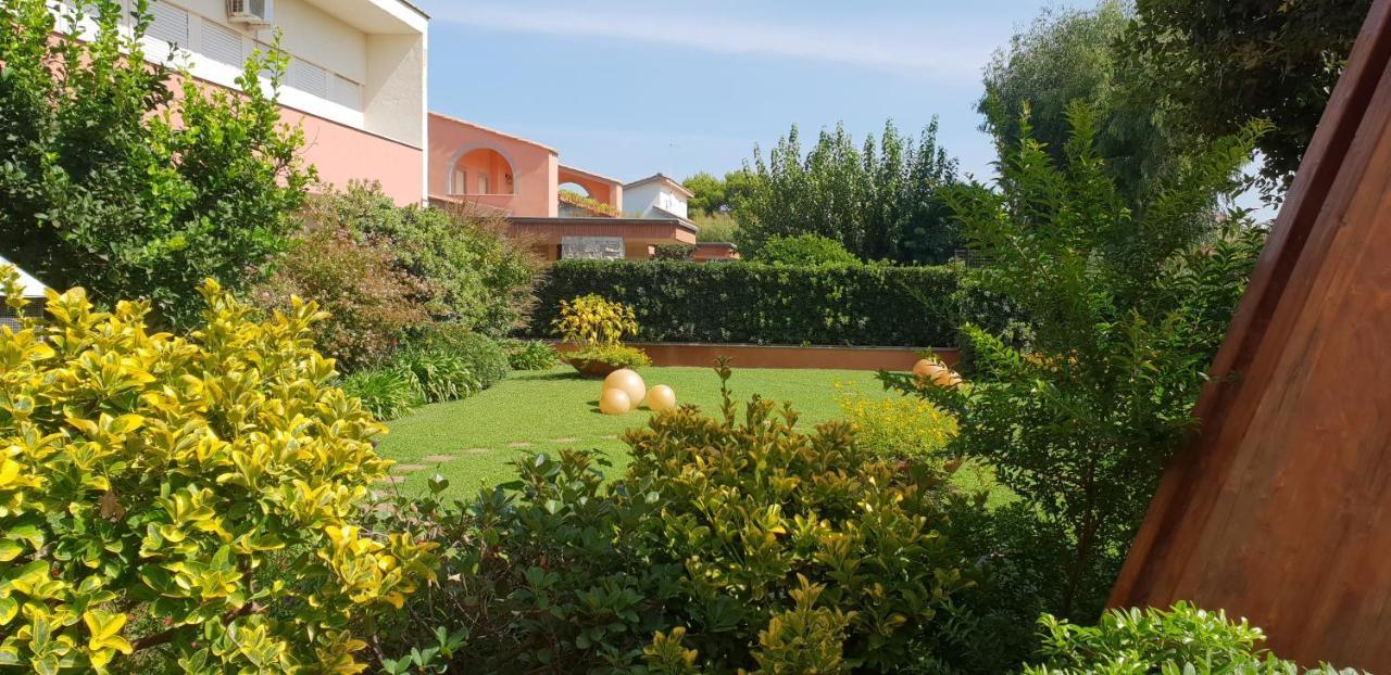 Hotel Corallo Fregenae Esterno foto